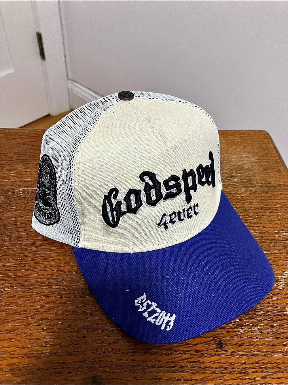 Budweiser Retro Trucker Hat Blue & White Like New